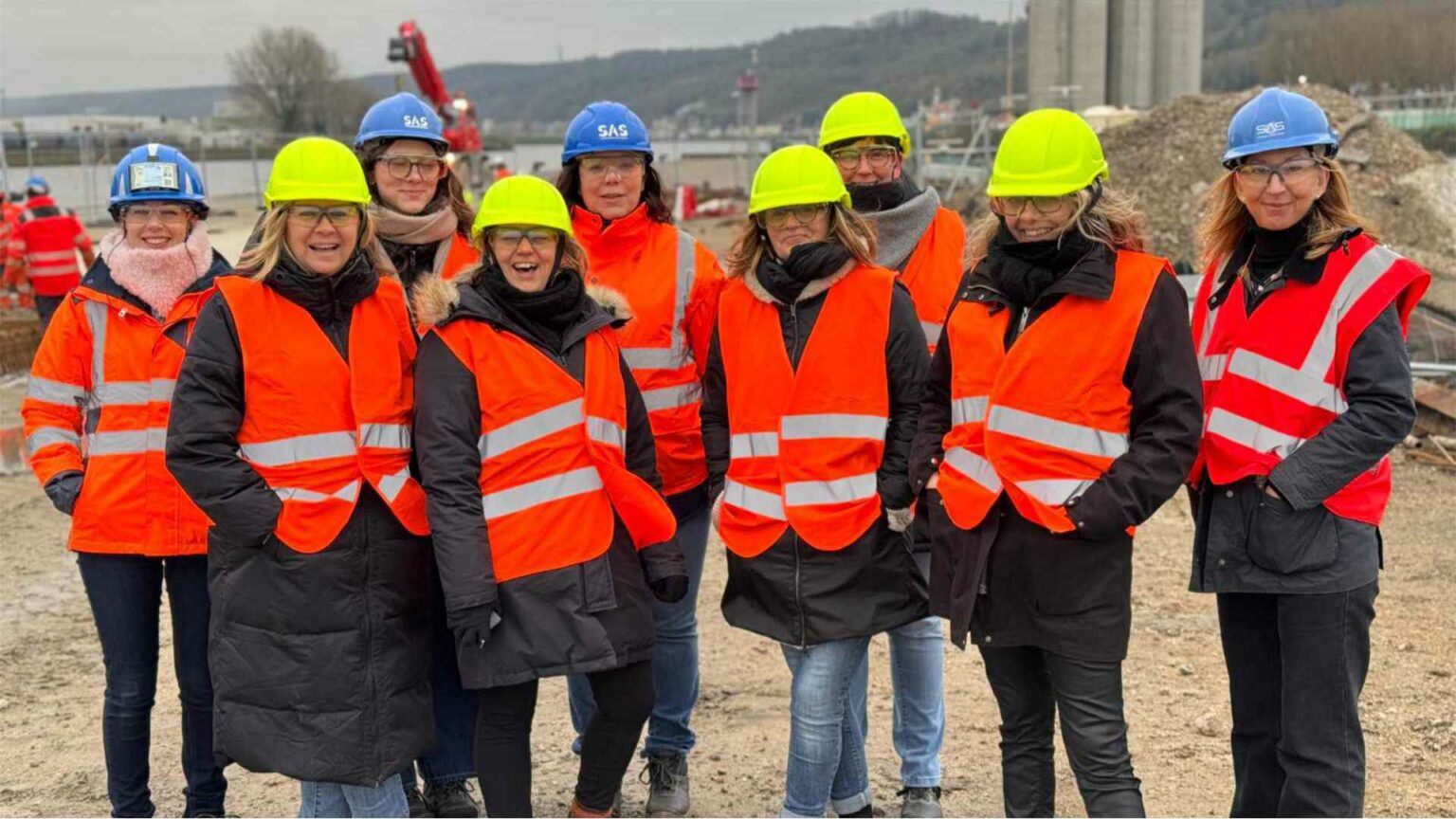 soudeur-ferailler-poseur-pour-page-recrutement-armatures-photo-groupe